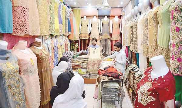 Eid Shopping And Corona In Khyber Pakhtunkhwa As Well