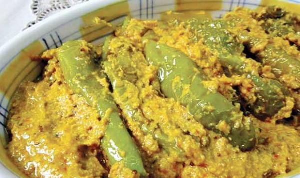 Hyderabadi Curry Of Chillies