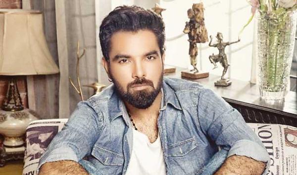 Yasir Hussain Dances To Indian Song Criticizes On Social Media