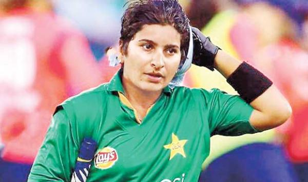 Nada Dar Joins Top 10 Icc Players