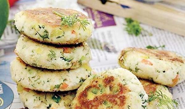 Chicken And Cottage Cheese Cutlets