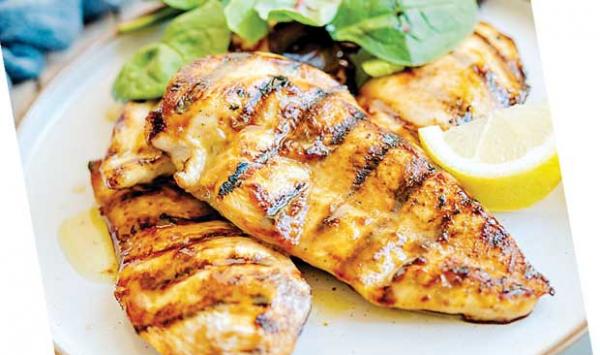 Grilled Chicken With Broth Sauce
