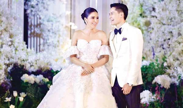 Discussions About Sririta Jensen S Wedding And Wedding Dress
