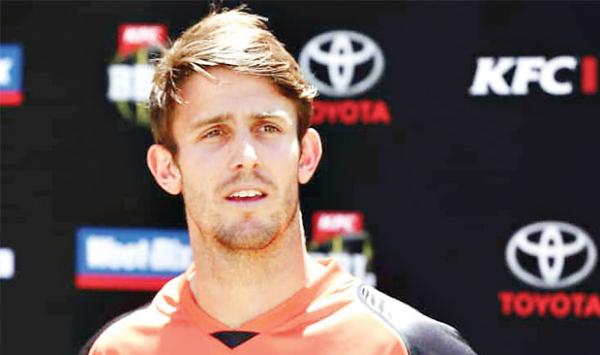 Australian All Rounder Mitch Marsh Loses To Corona In India